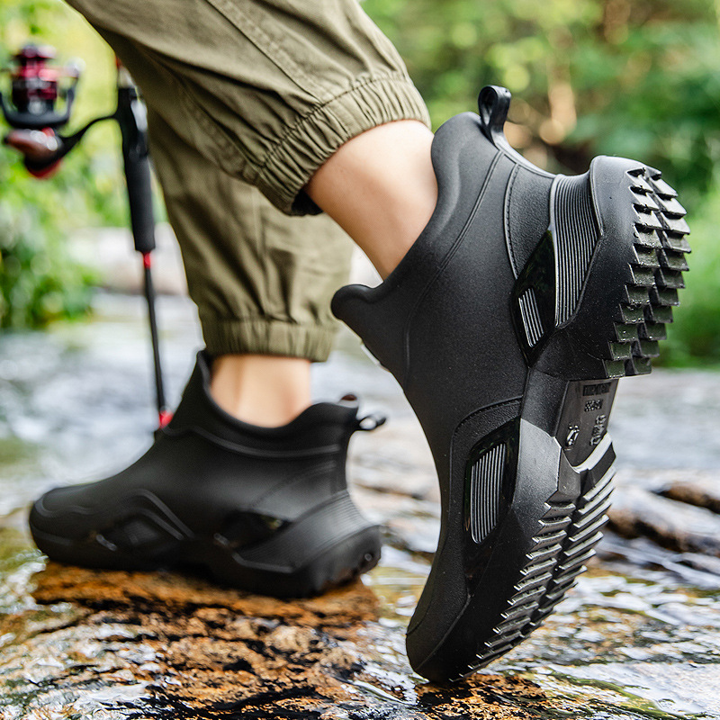 Unisex Short Tube Water Shoes  - Fishing Boots avis et prix