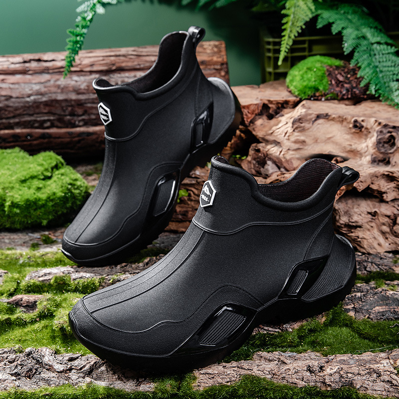 Unisex Short Tube Water Shoes  - Fishing Boots avis et prix