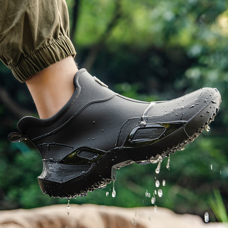 Unisex Short Tube Water Shoes  - Fishing Boots avis et prix